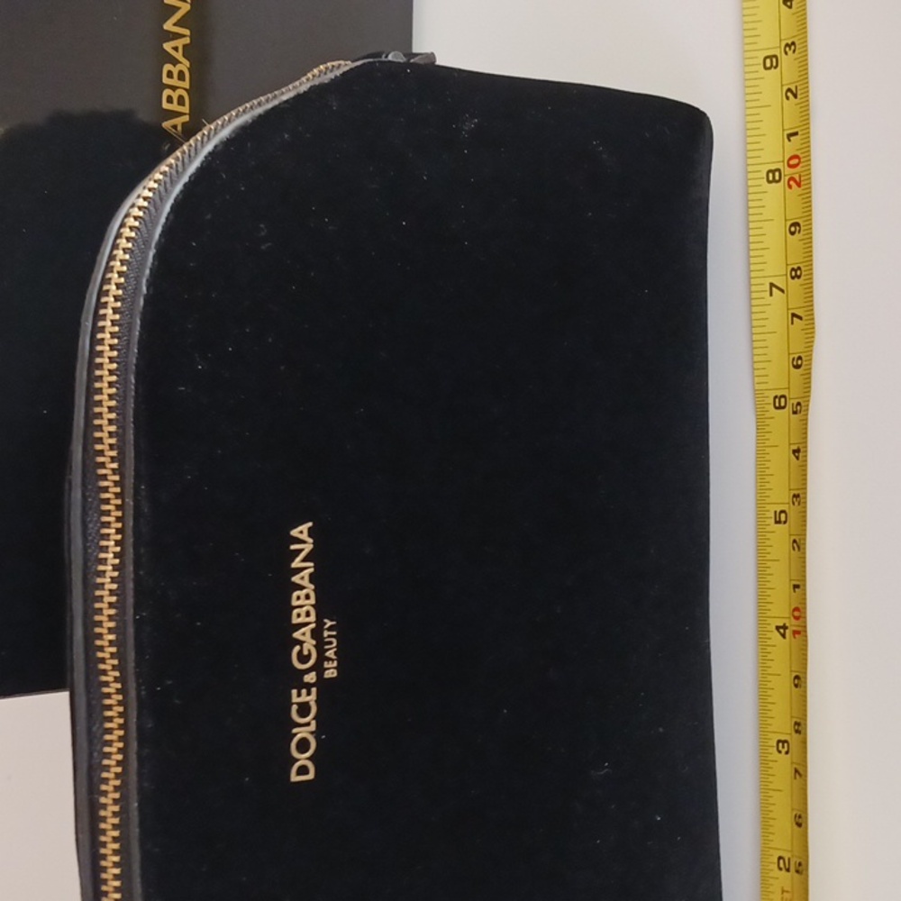 NWOT Dolce & Gabbana Cosmetic Bag - Picture 6 of 9